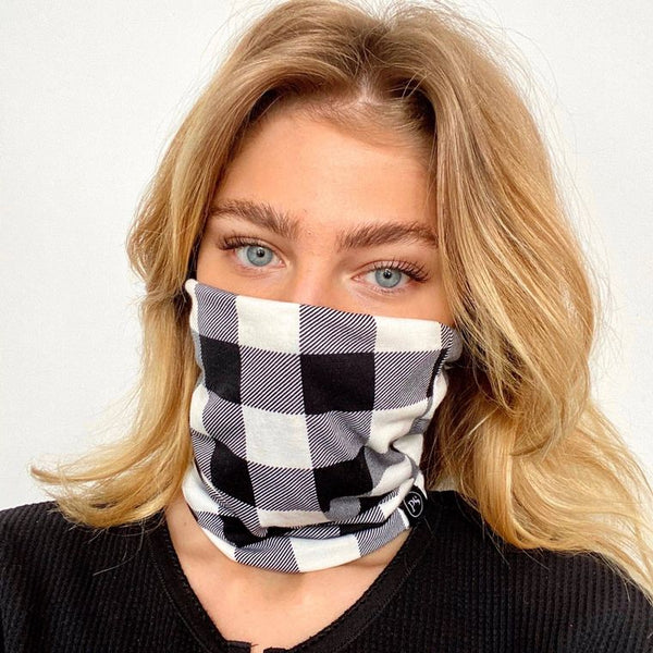 Black/White Buffalo Peek-a-Boo Beanie