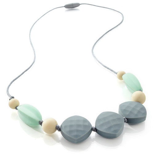 Ali+Oli Amber Teething (Cognac) Necklace Gift Set