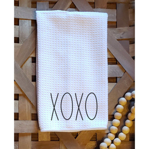 Dunn-inspired dishtowel - XOXO